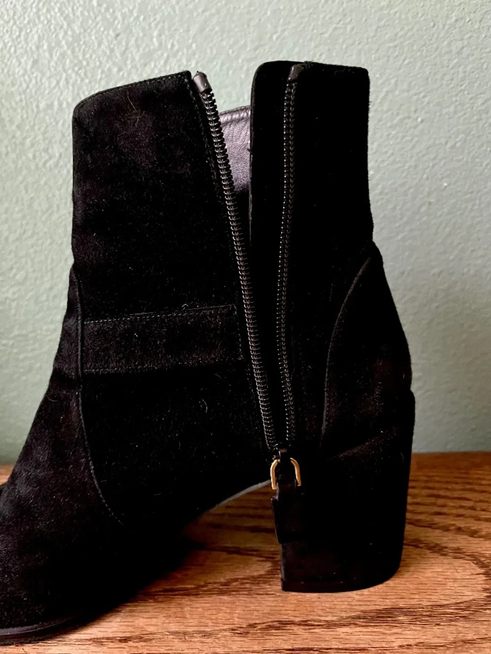Stuart Weitzman Black Suede Block Heel Bootie w/ Zip Entry Size 7.5 - Picture 9 of 10